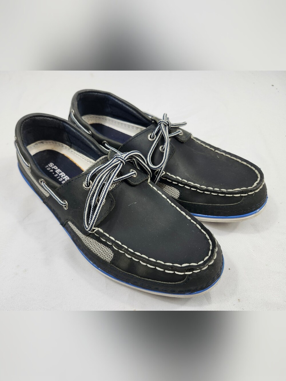 Sperry Men's 10 M Black/Blue Boat Shoes with Contrast Stitching